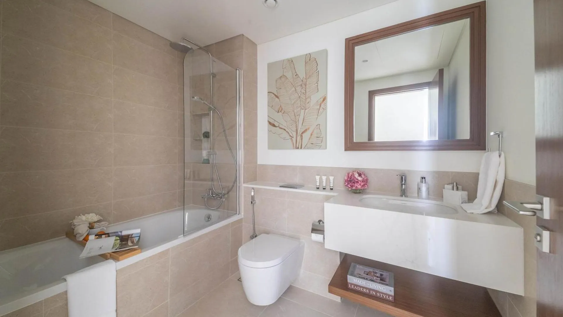 Apartment Frank Porter - Palace Beach Residence Tower Dubai